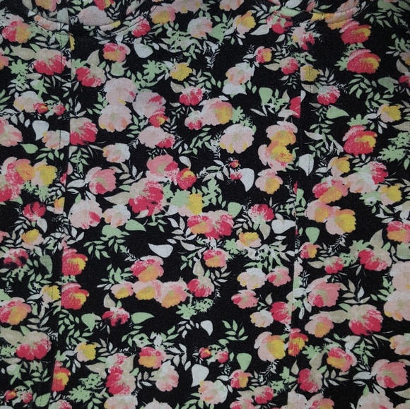 Candie's Camisole Size S - Picture 2 of 4